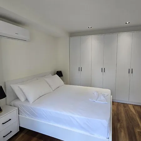 Dami Apartmán Tirana